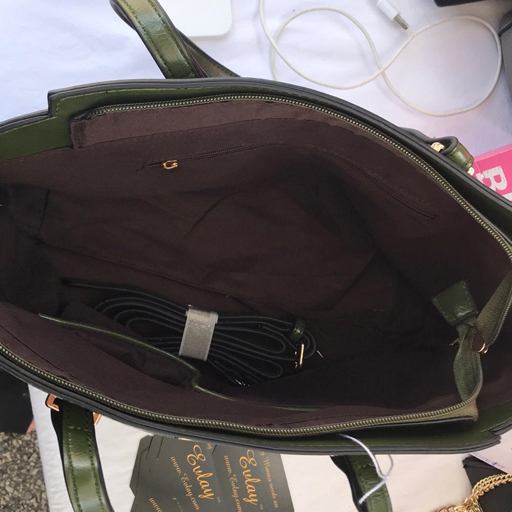 Handbag - Picture 3 of 3